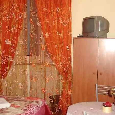 Gasthof B&B Tropical Rom